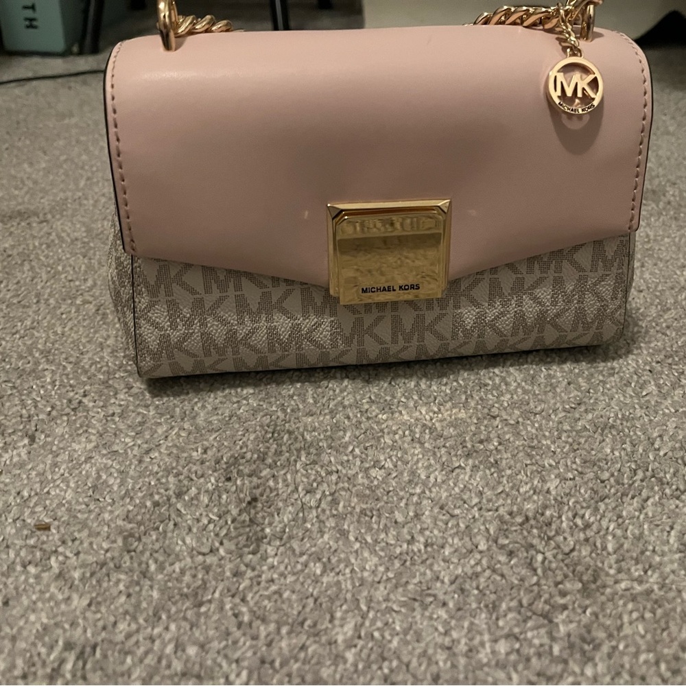 Women’s Michael Kors purse